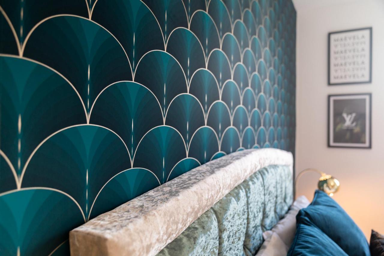 Maevela Apartments - Ultra Lavish Luxury 2 Bed Apartment City Centre - With Balcony - Free Secure Parking - Ps4 & Smart Tv'S Birmingham Eksteriør bilde