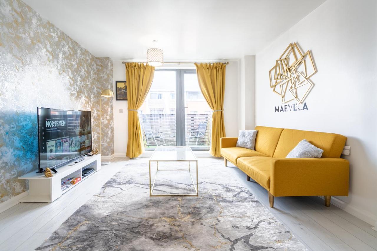 Maevela Apartments - Ultra Lavish Luxury 2 Bed Apartment City Centre - With Balcony - Free Secure Parking - Ps4 & Smart Tv'S Birmingham Eksteriør bilde